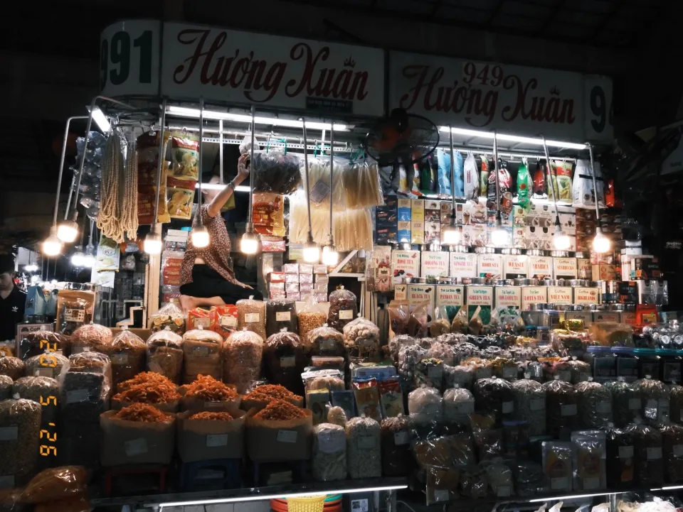 Quầy bánh và đồ uống kèm